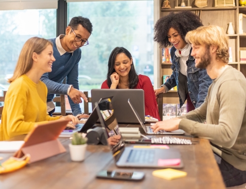 熊猫体育工作生活体验